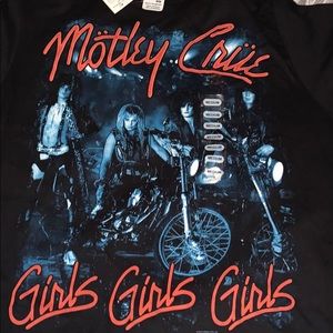 New with tag Motley Crew tee